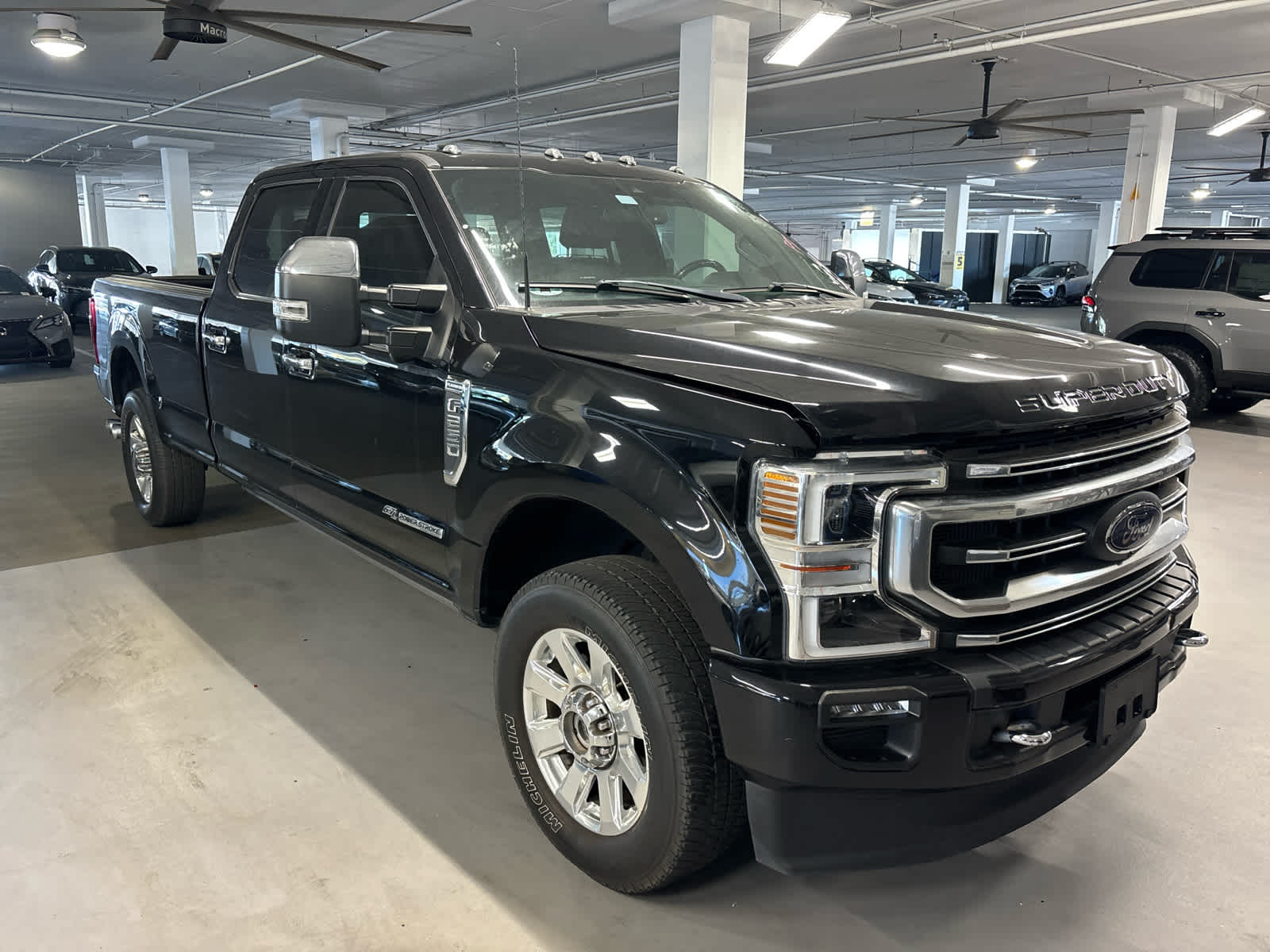 2022 Ford Super Duty F-250 SRW Platinum