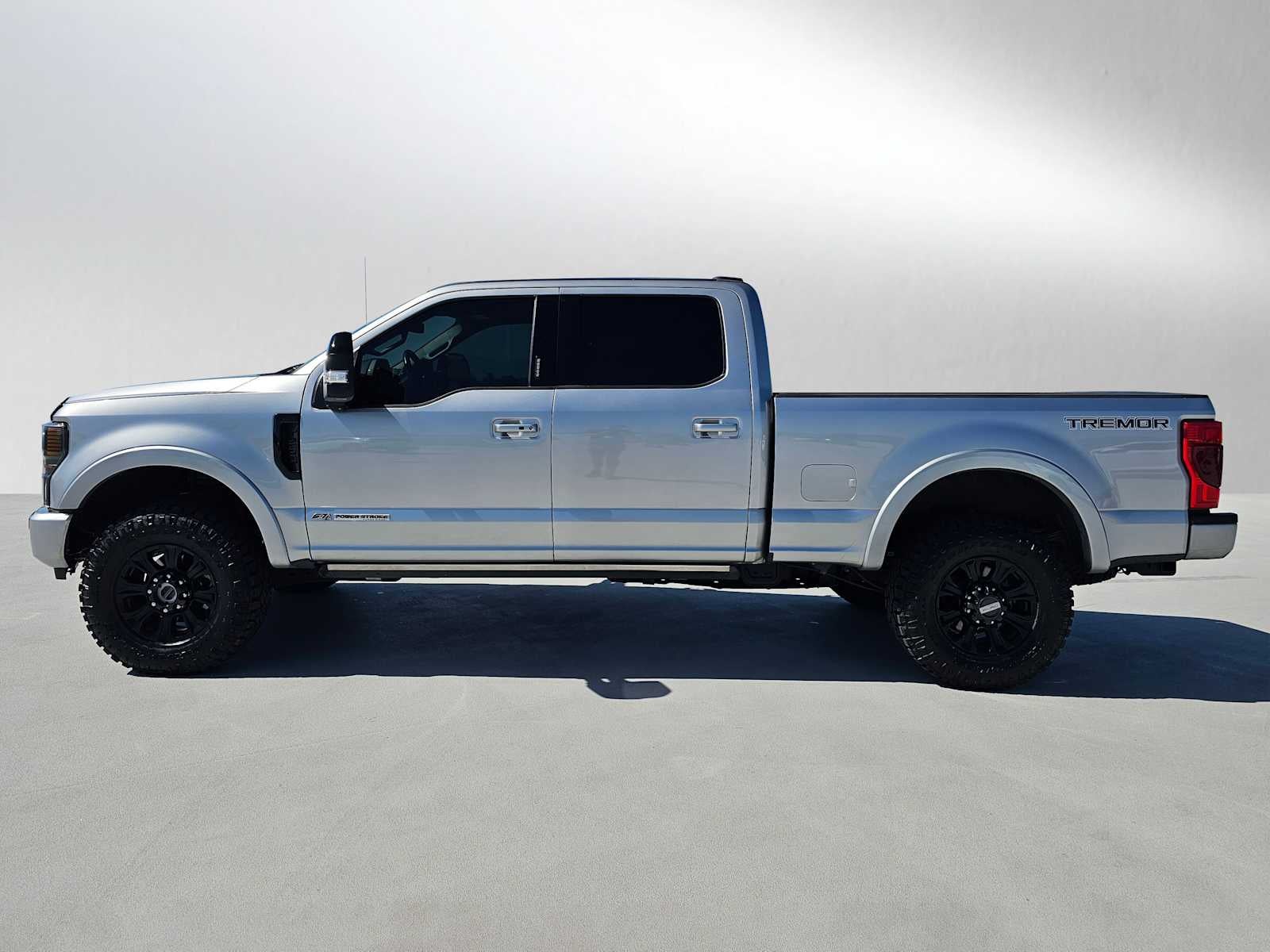 2021 Ford Super Duty F-250 Pickup LARIAT