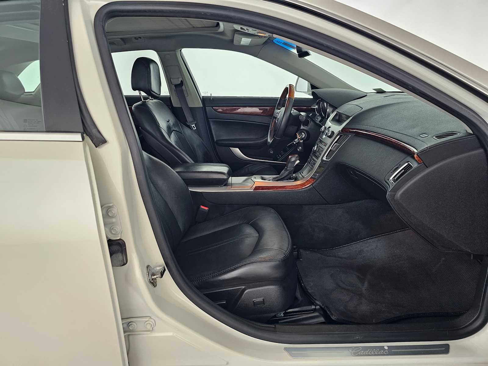 2010 Cadillac CTS Wagon Luxury