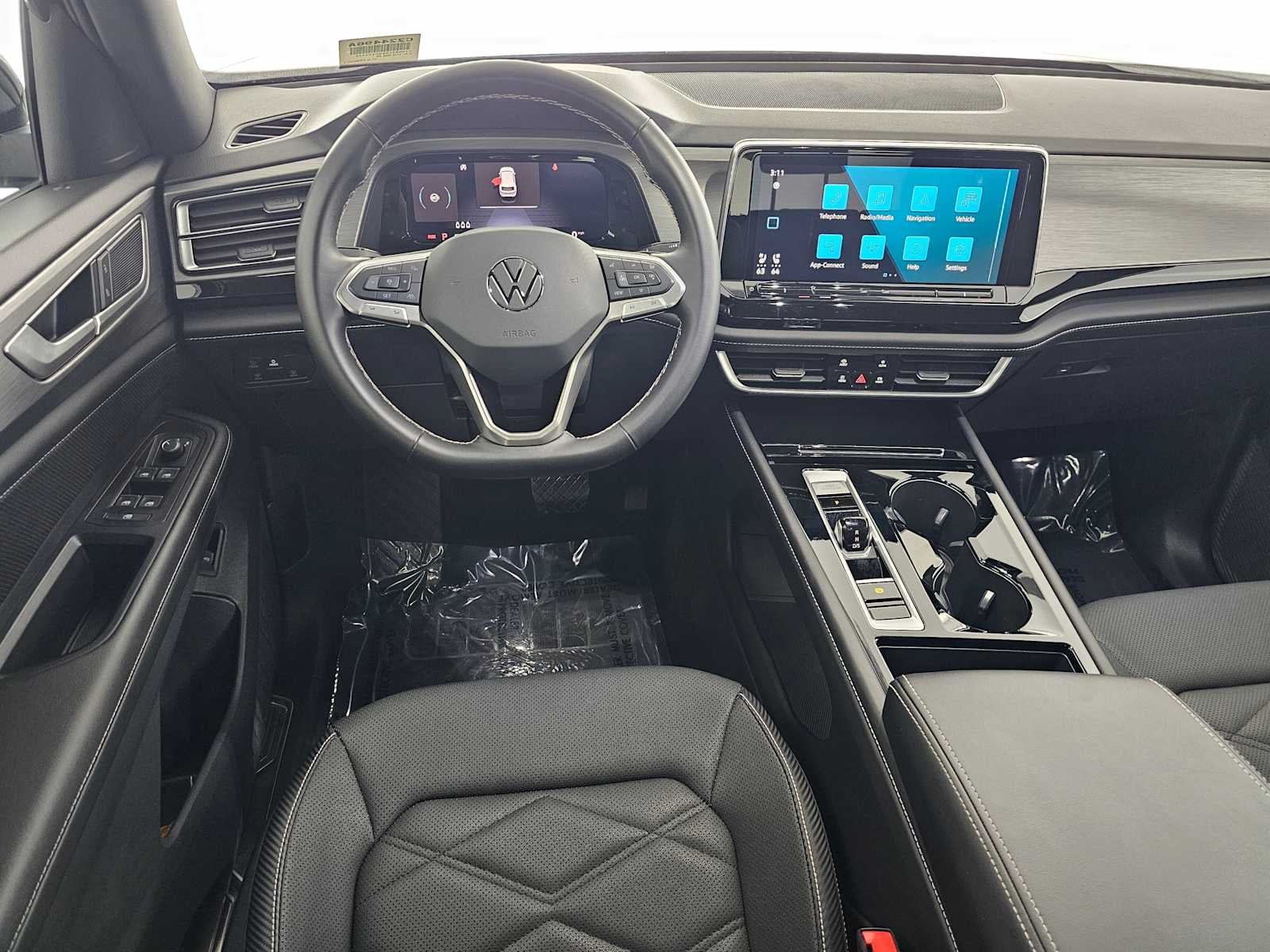 2025 Volkswagen Atlas Cross Sport 2.0T SE w/Technology