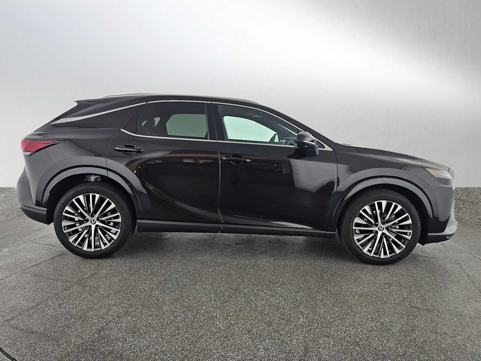 2025 Lexus RX Premium Plus