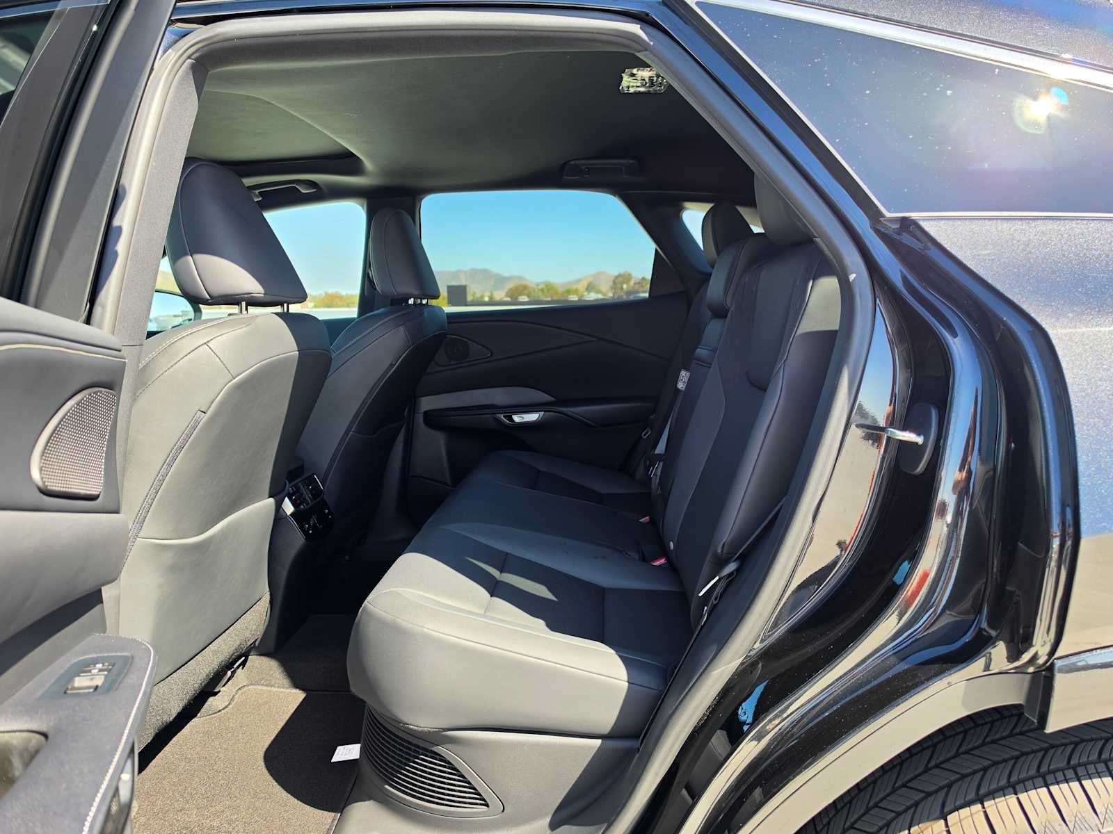 2025 Lexus RX 350h Premium