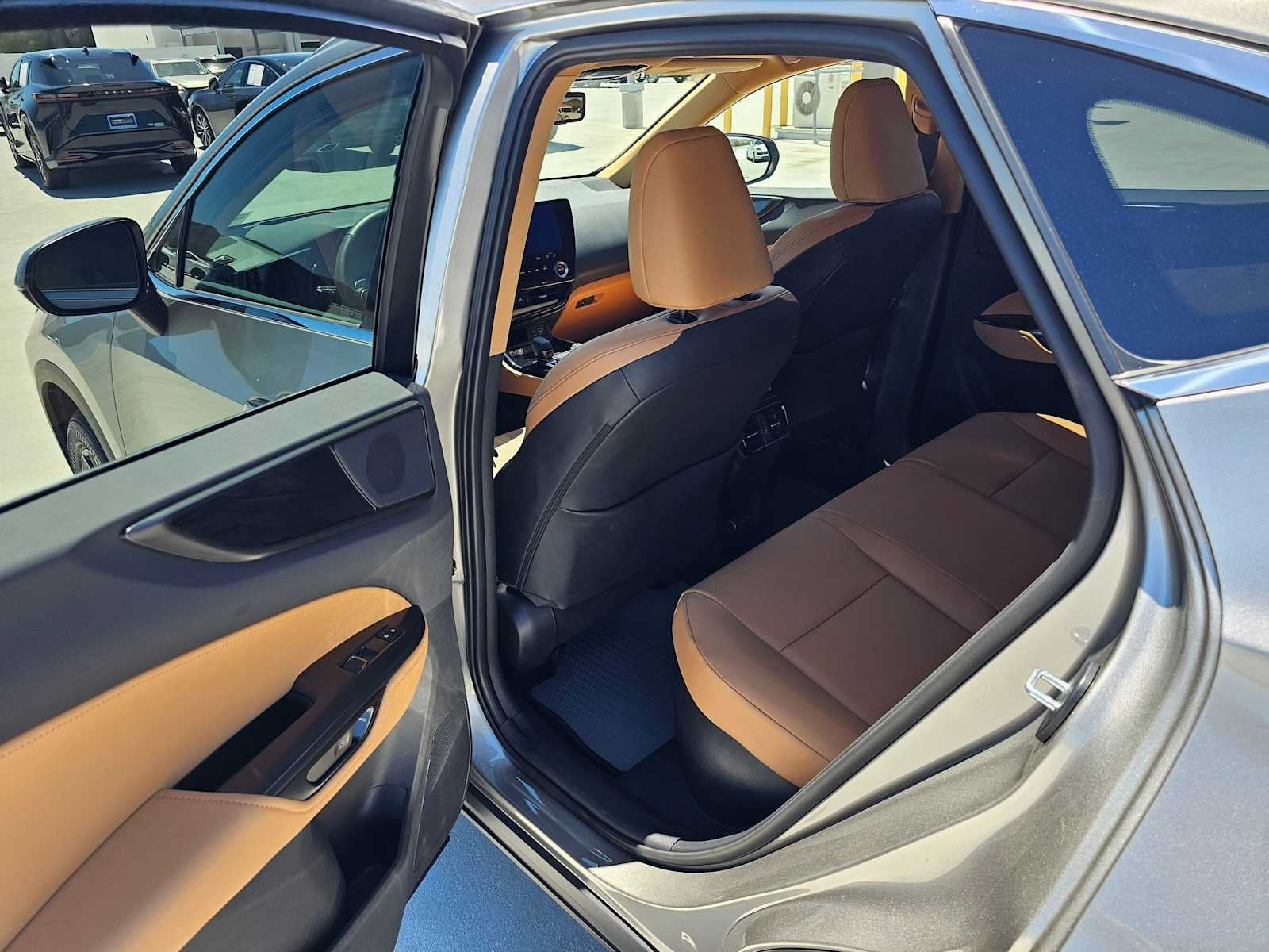 2026 Lexus NX 350h Premium