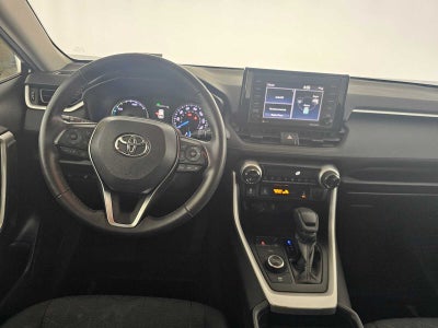 2020 Toyota RAV4 Hybrid XLE