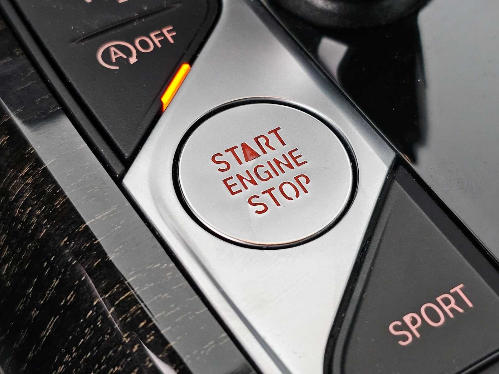 2022 BMW 3 Series 330i