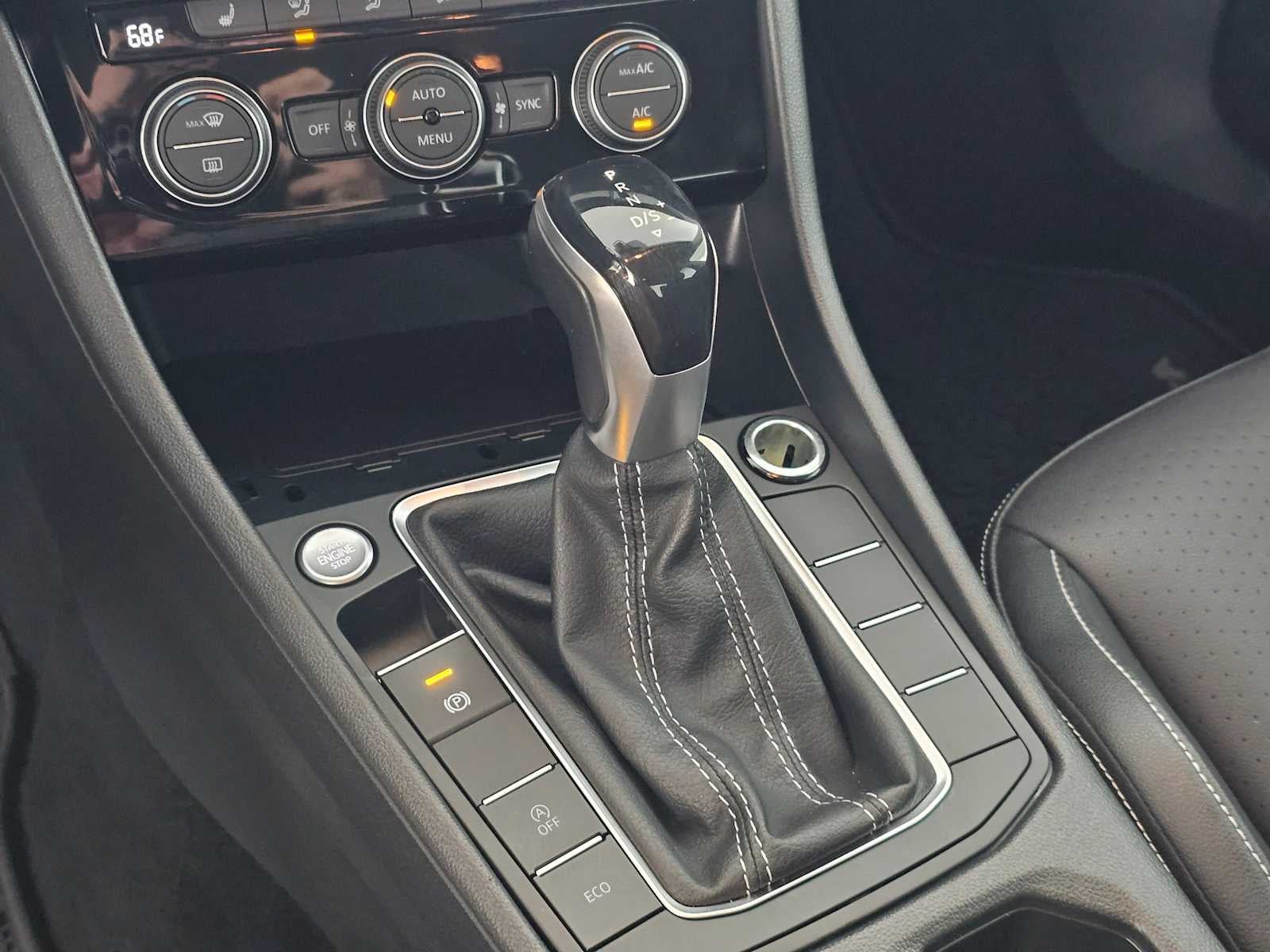 2022 Volkswagen Jetta SE