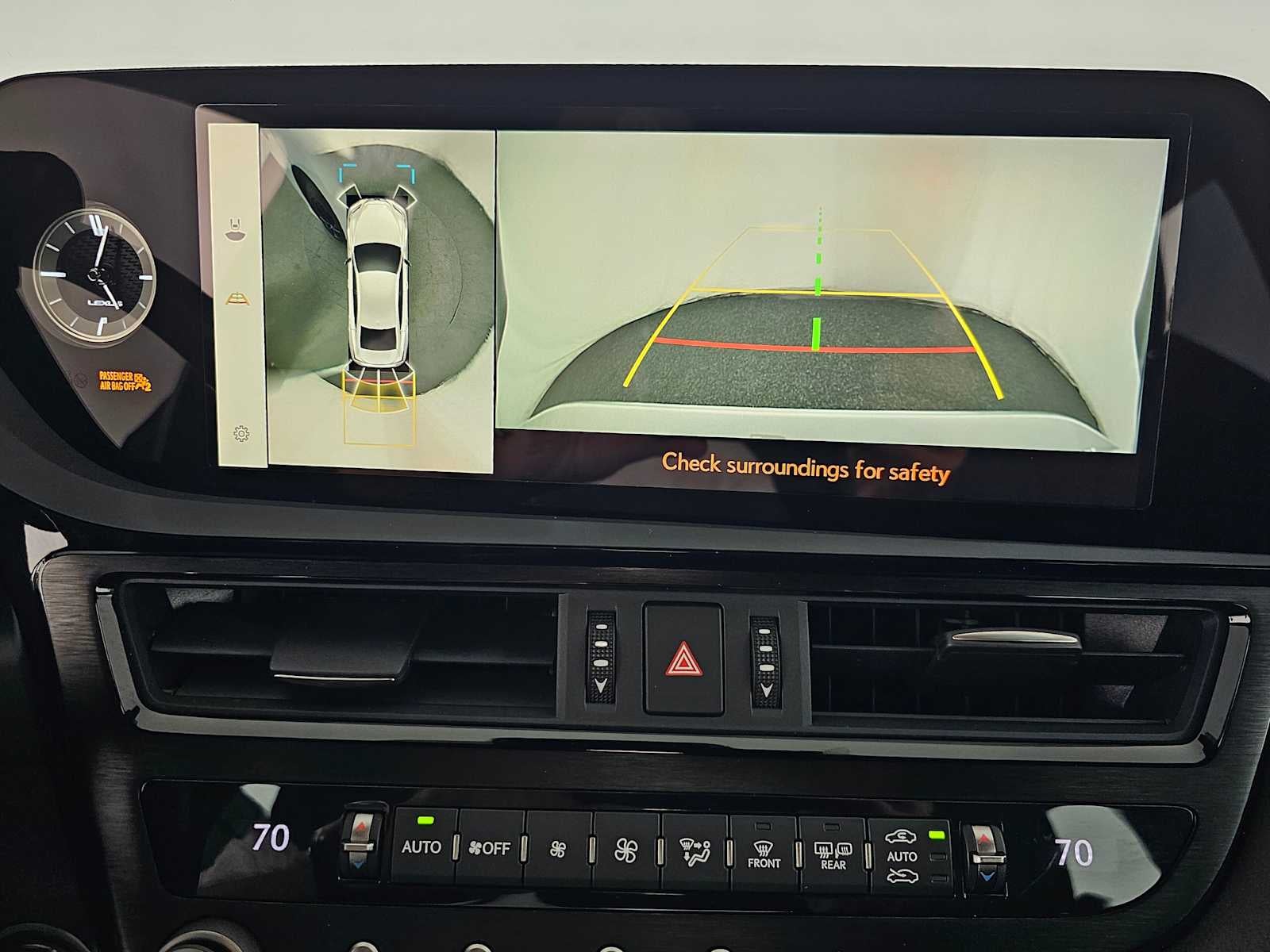 2024 Lexus ES F SPORT Handling