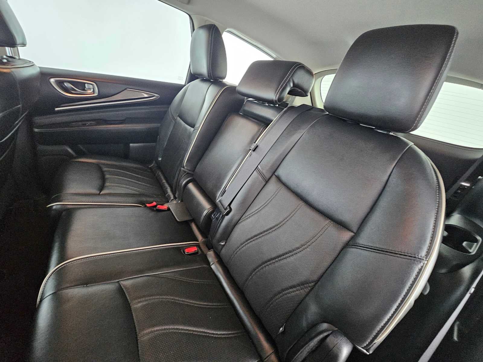 2017 INFINITI QX60 FWD