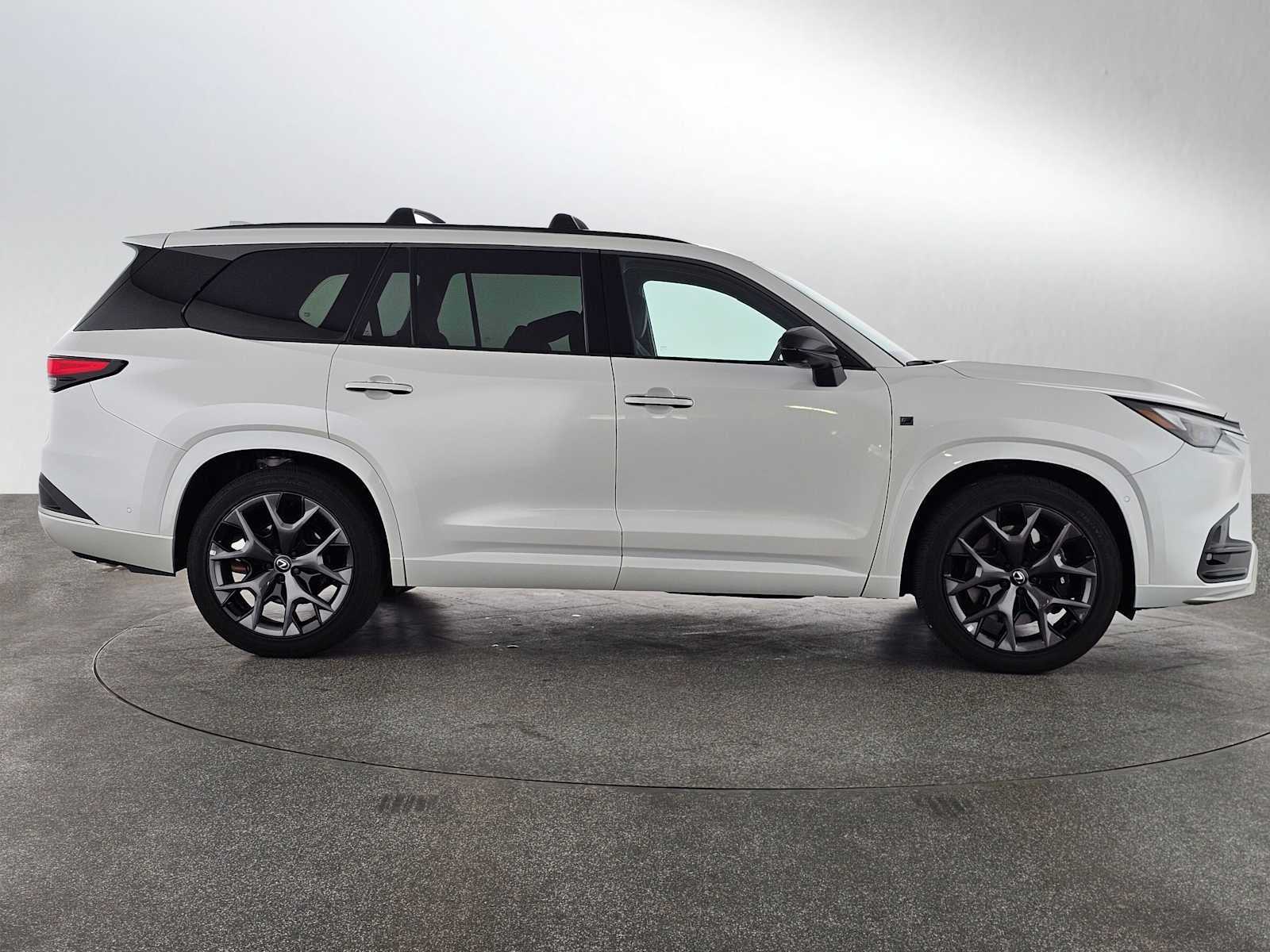 2025 Lexus TX 500h F SPORT Premium