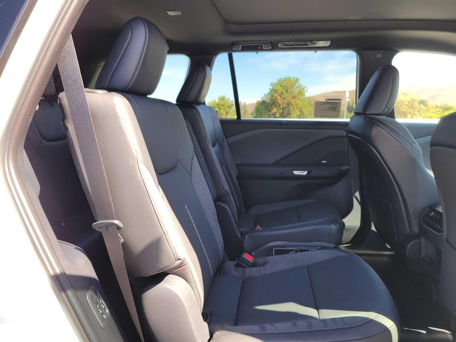 2026 Lexus TX 550h+ Luxury