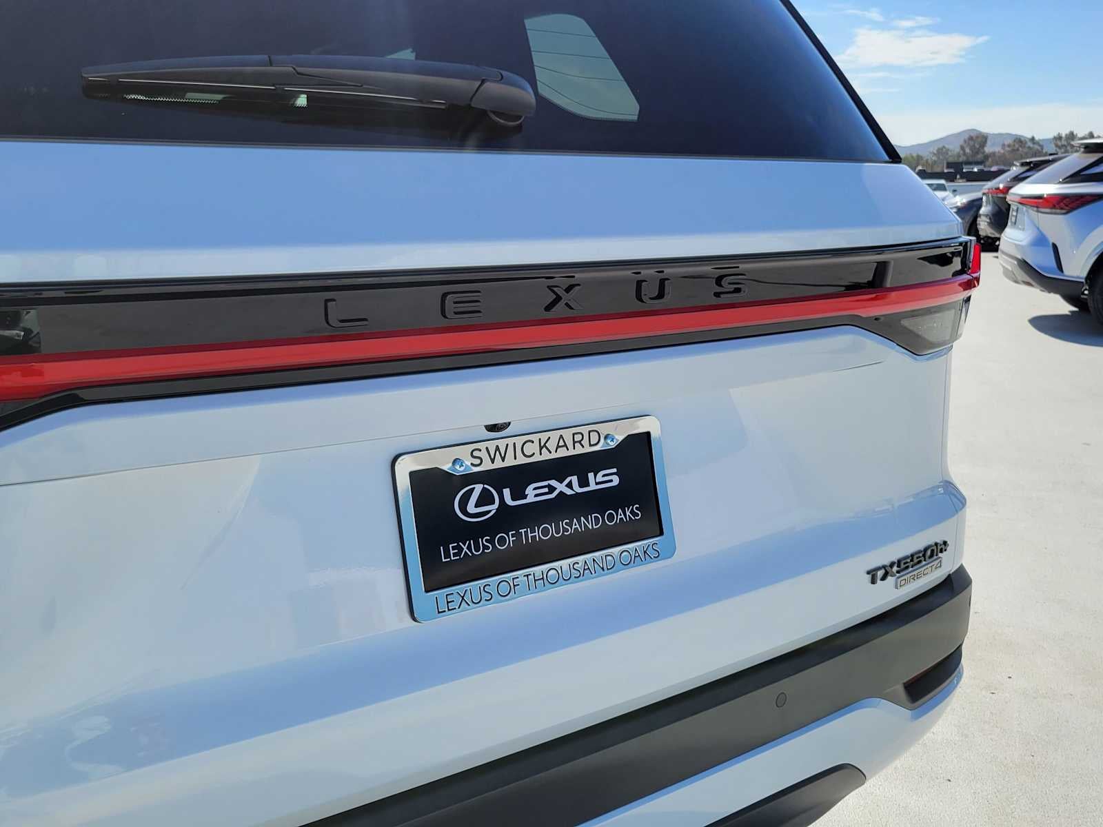 2026 Lexus TX 550h+ Luxury