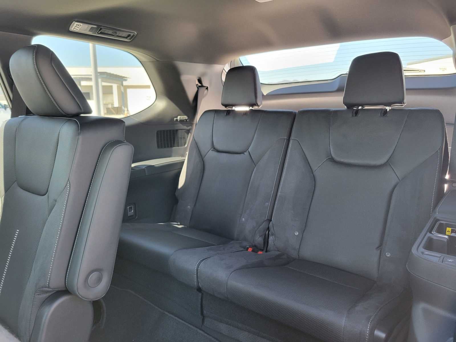 2026 Lexus TX 550h+ Luxury