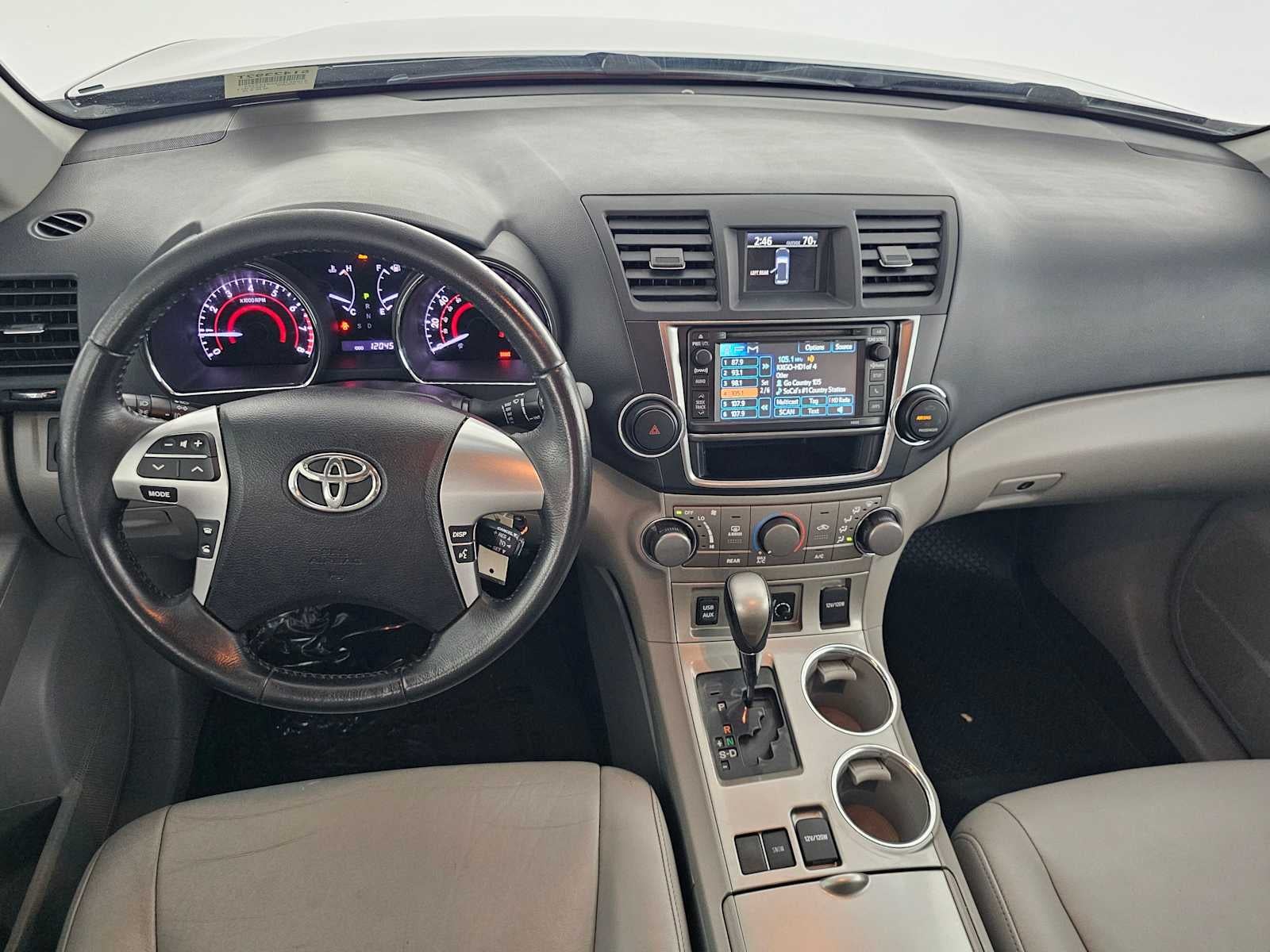 2013 Toyota Highlander SE