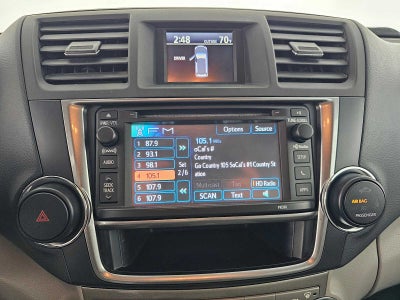 2013 Toyota Highlander SE