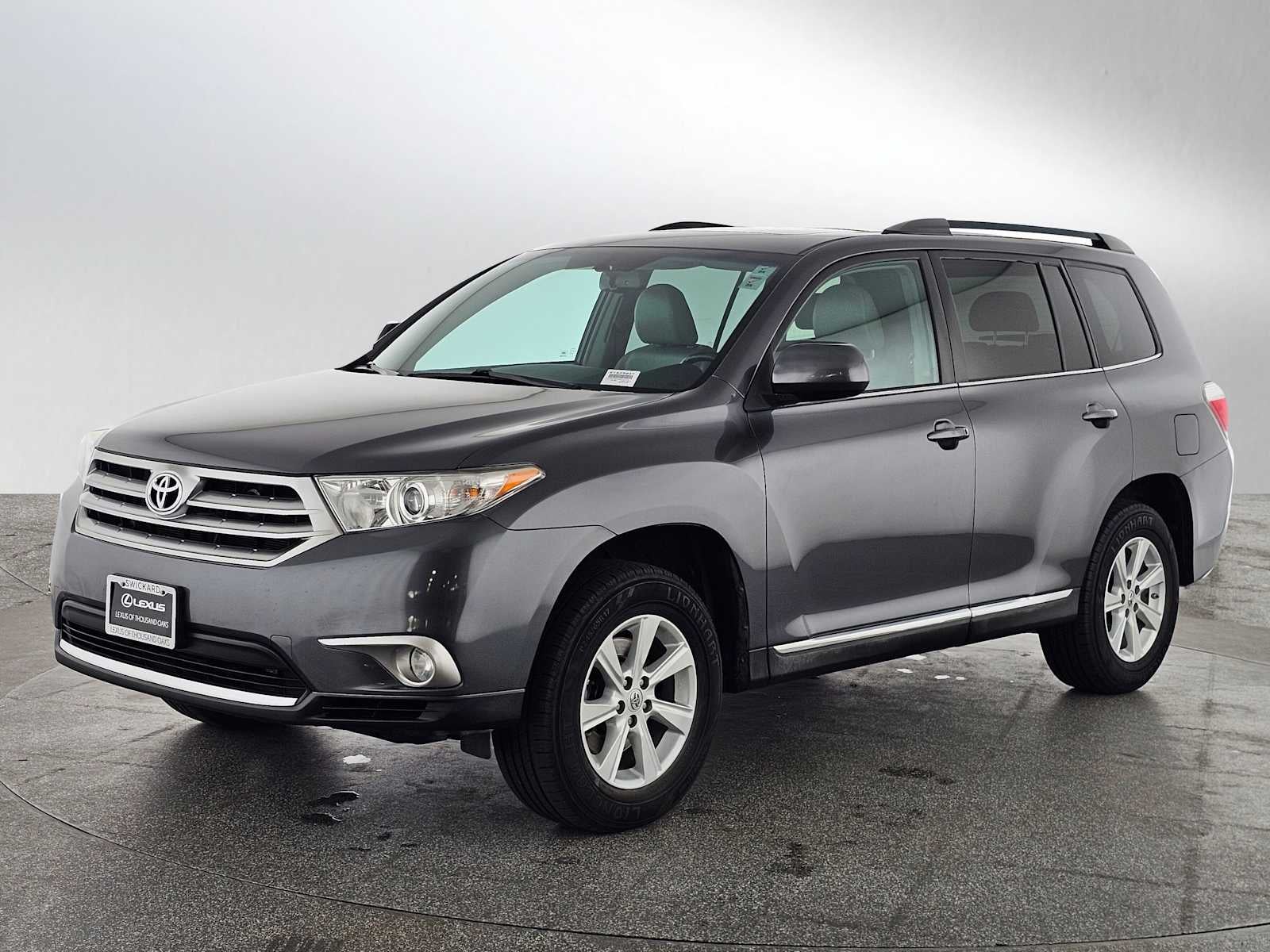 2013 Toyota Highlander SE
