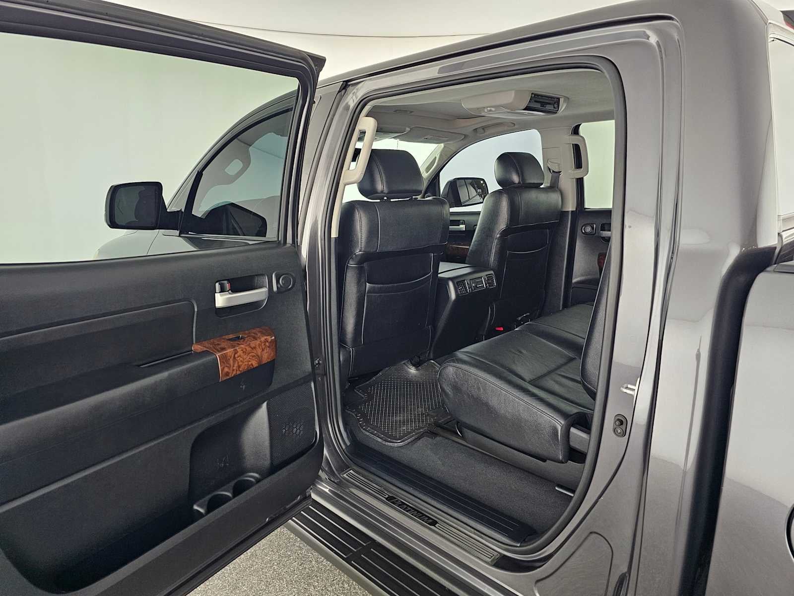2011 Toyota Tundra LTD