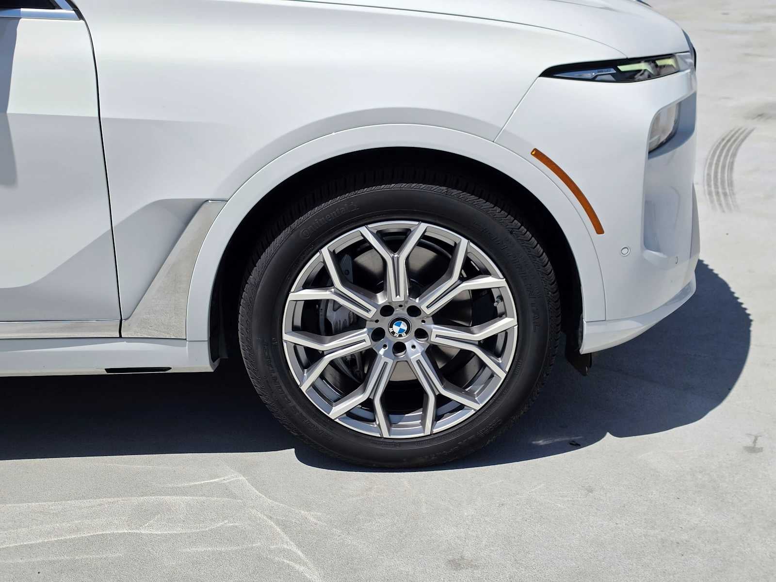 2023 BMW X7 xDrive40i xDrive40i