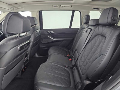 2025 BMW X7 xDrive40i xDrive40i