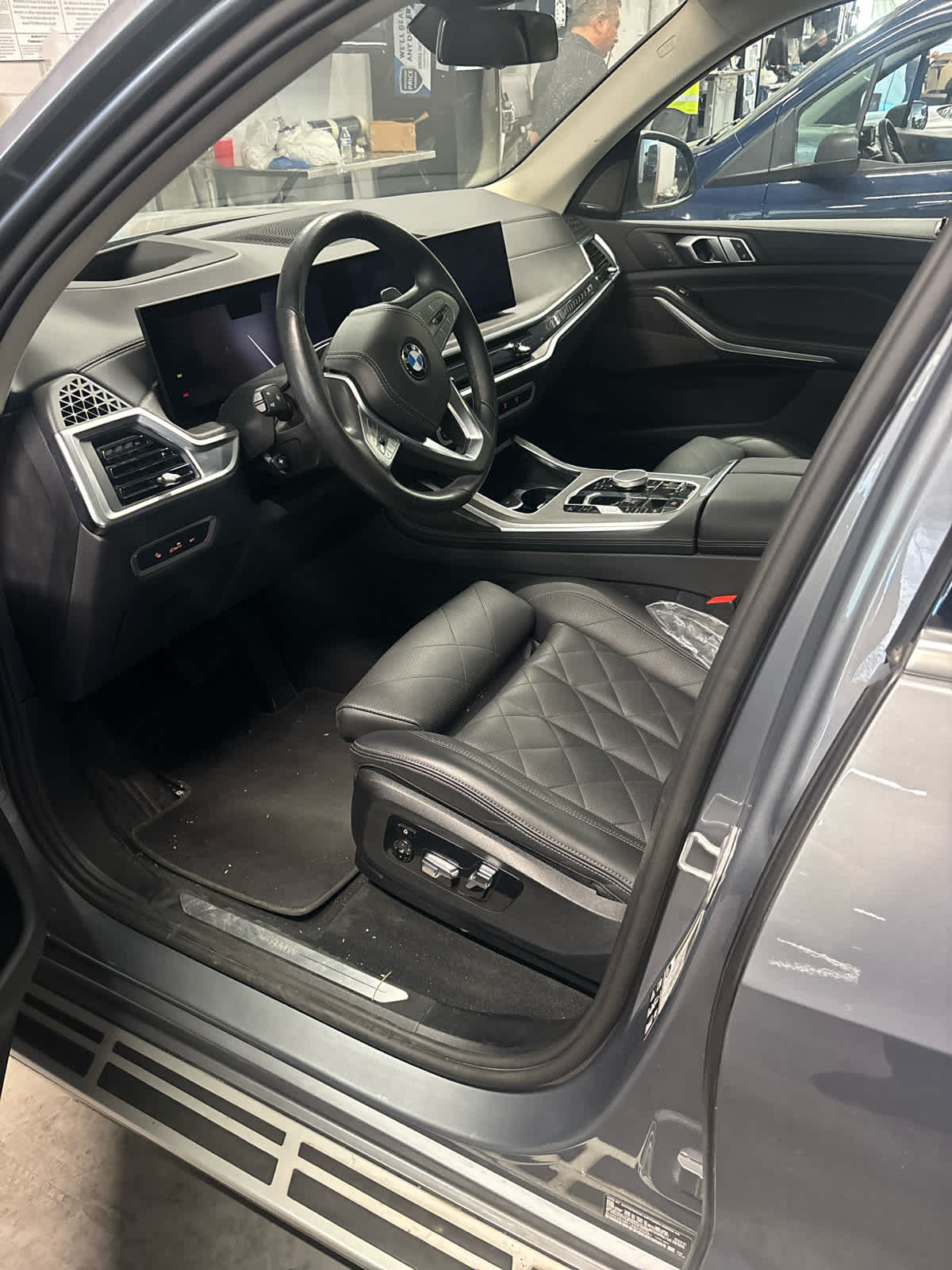 2025 BMW X7 xDrive40i xDrive40i