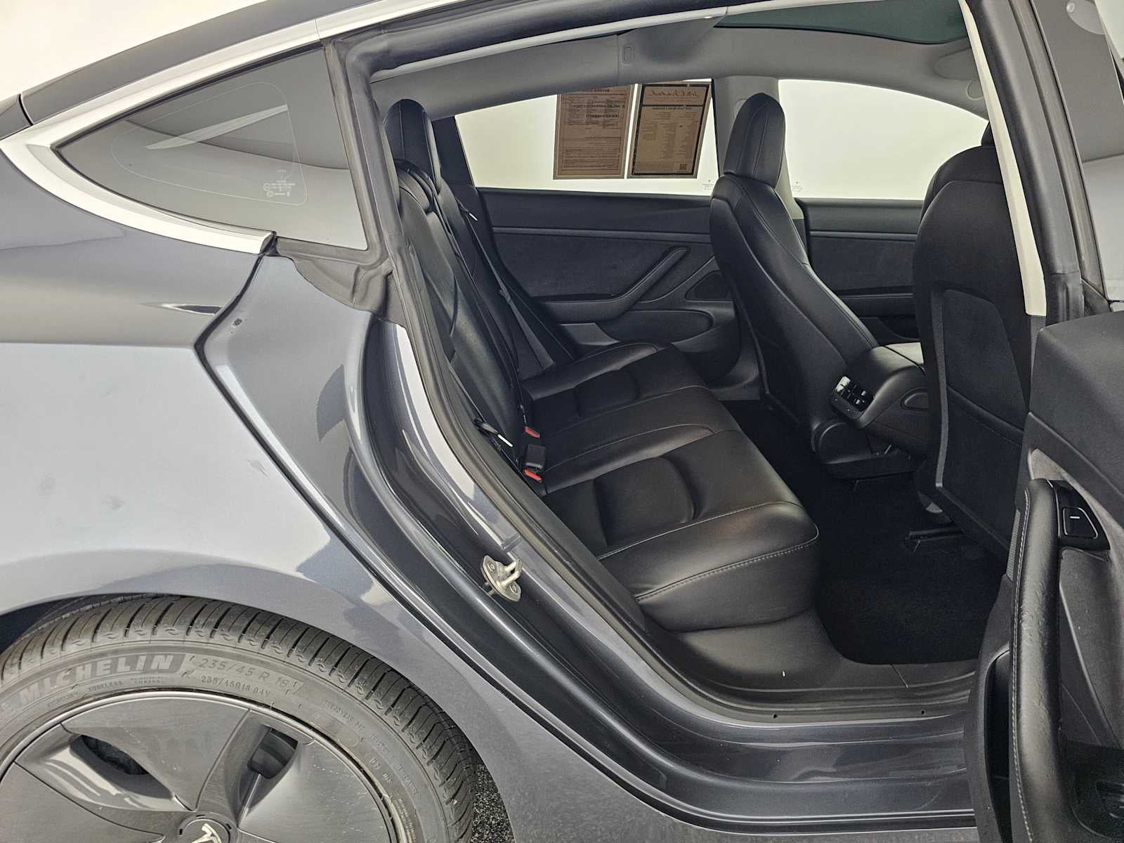 2020 Tesla Model 3 Standard Range