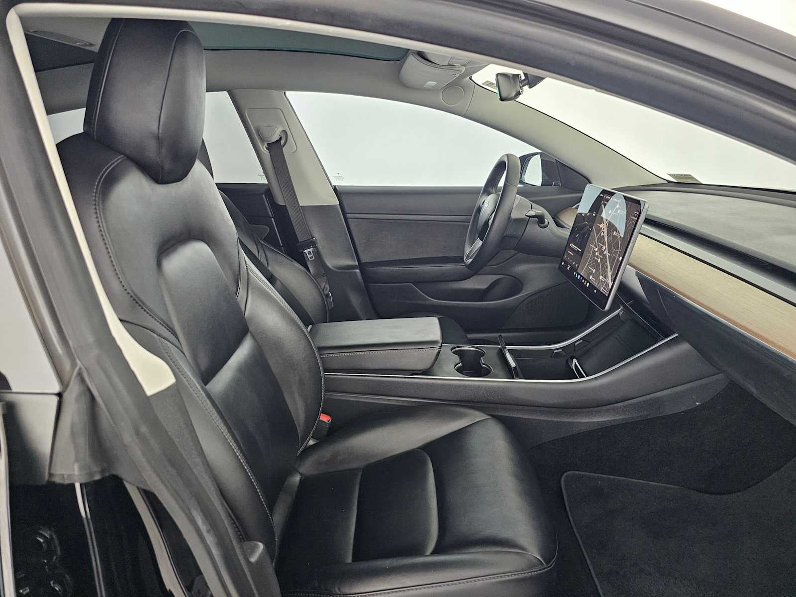 2020 Tesla Model 3 Standard Range