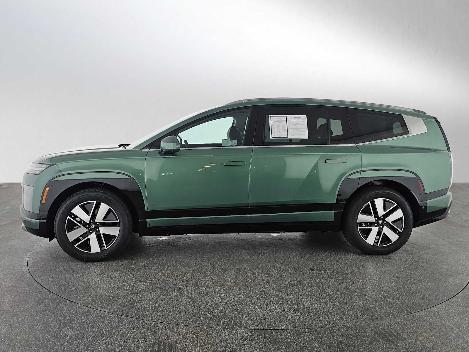 2026 Hyundai IONIQ 9 SEL