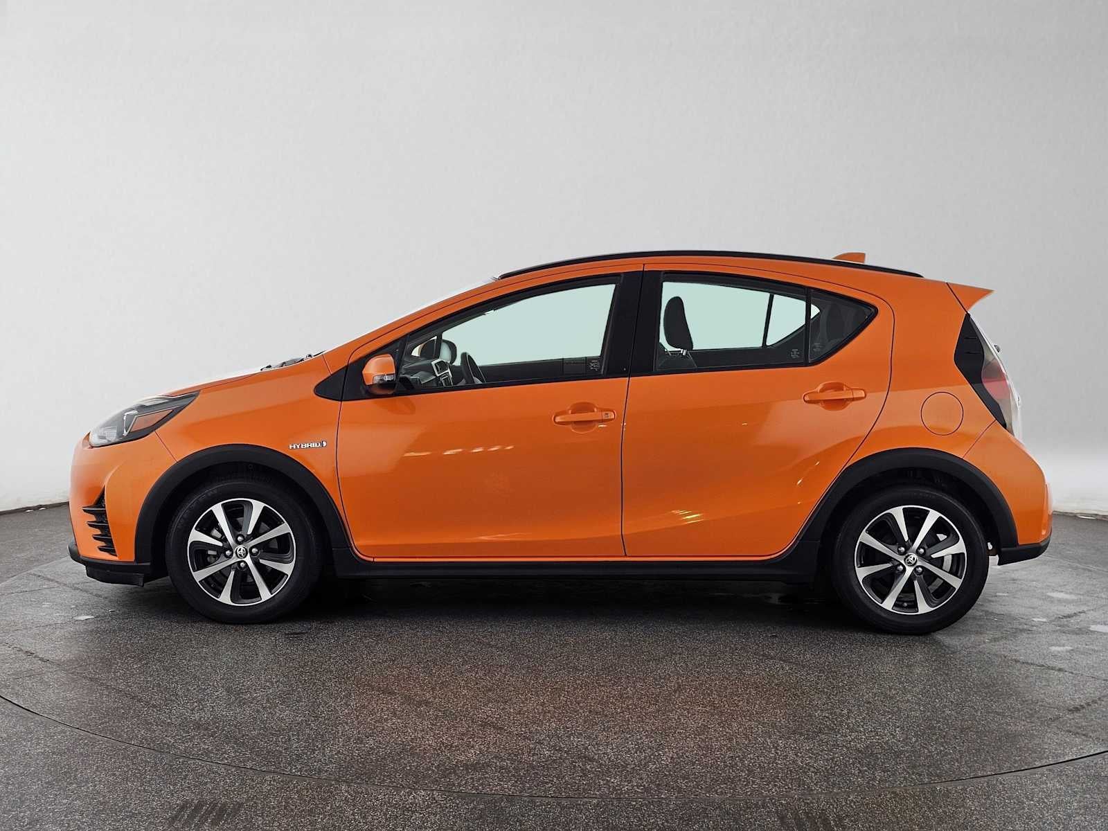 2018 Toyota Prius c Three