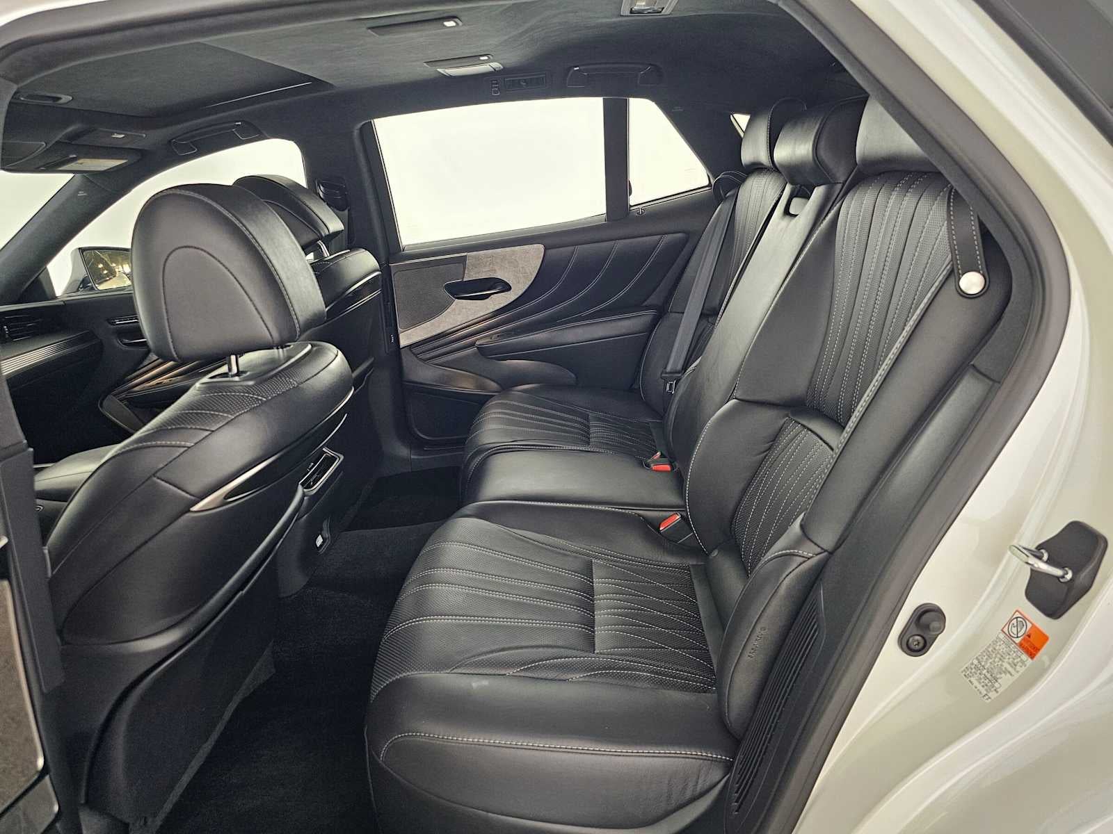 2023 Lexus LS 500h LS 500h