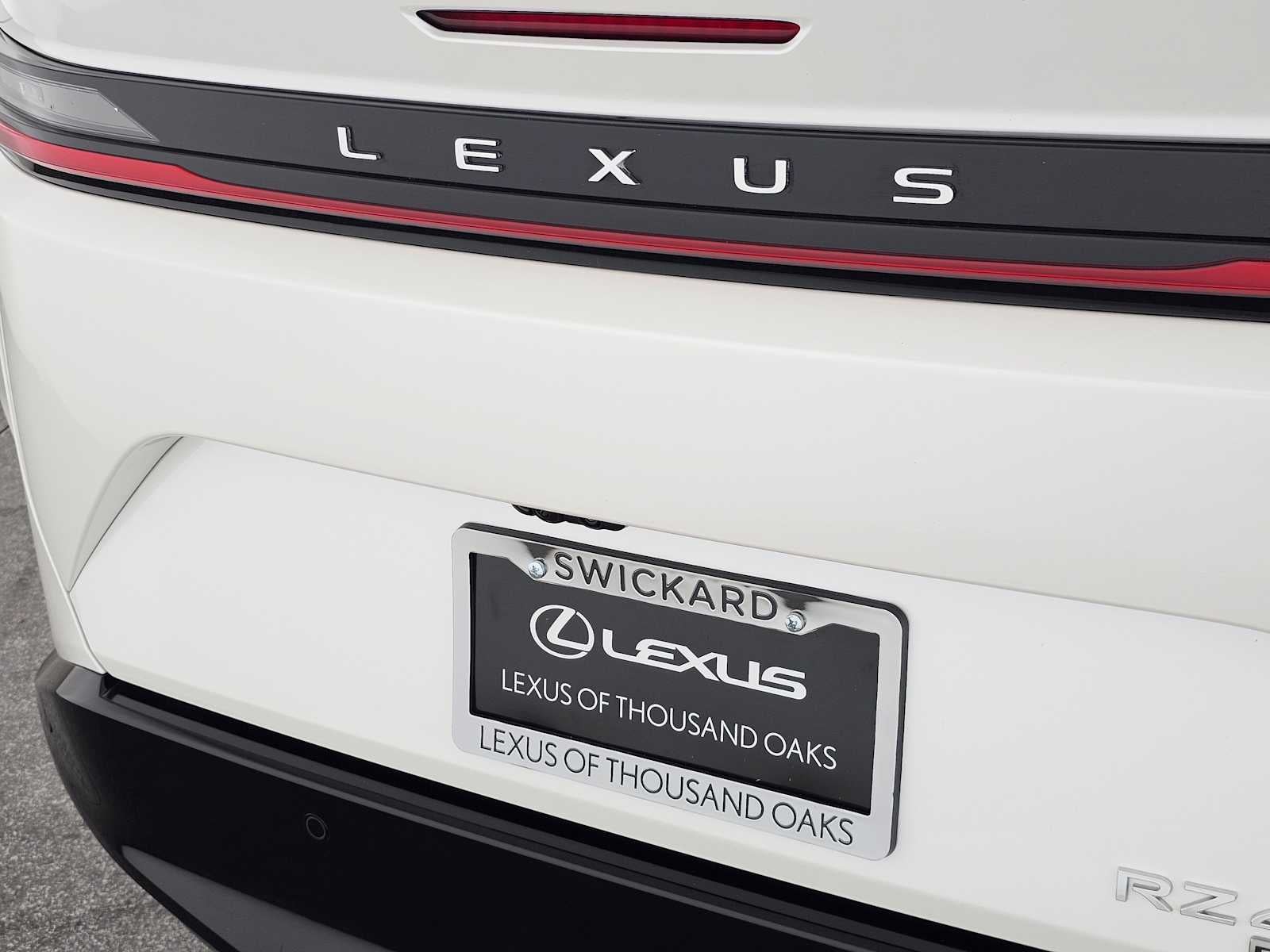 2023 Lexus RZ 450e Premium