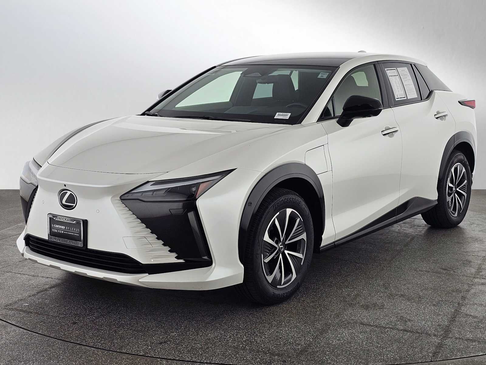 2023 Lexus RZ 450e Premium