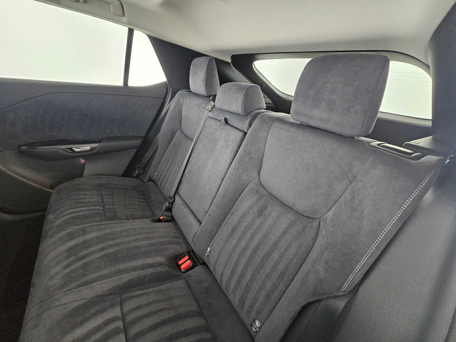 2023 Lexus RZ 450e Luxury