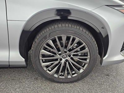 2023 Lexus RZ 450e Luxury