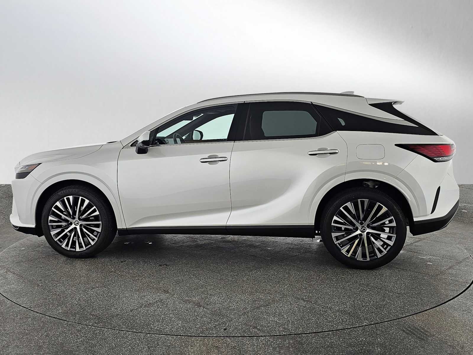 2025 Lexus RX Premium Plus