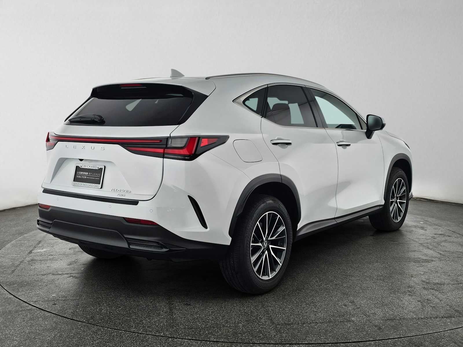 2026 Lexus NX 450h+ Premium