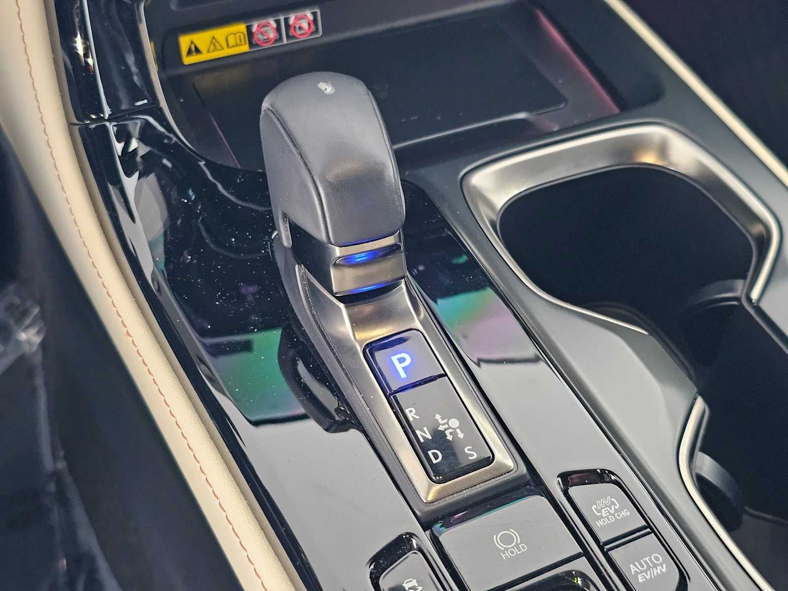 2024 Lexus NX 450h+ Luxury