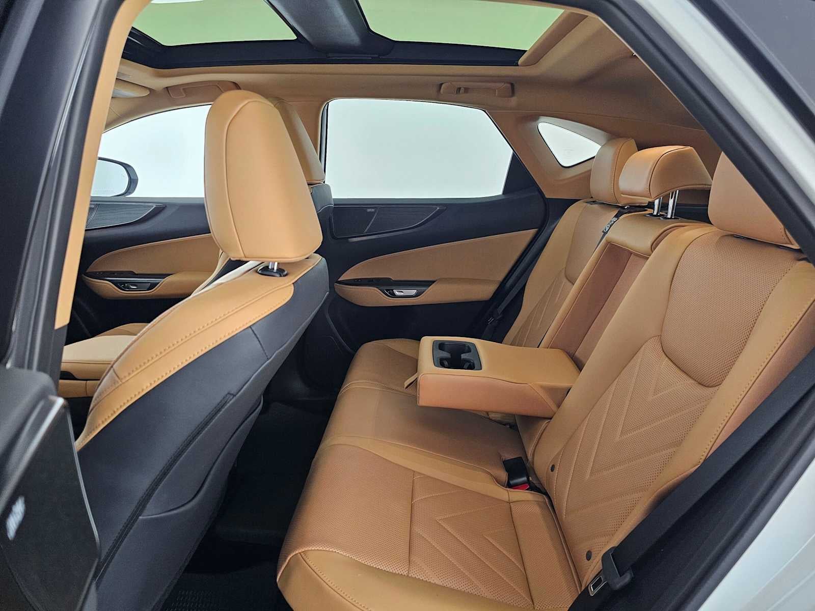 2026 Lexus NX 450h+ Luxury
