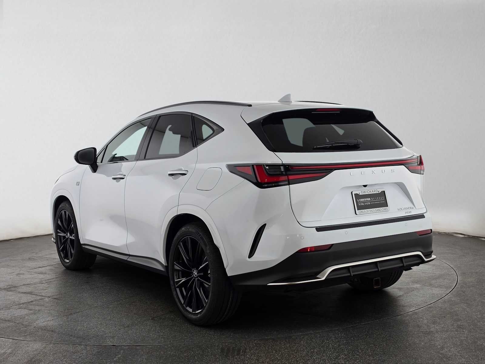 2024 Lexus NX 450h+ F SPORT Handling