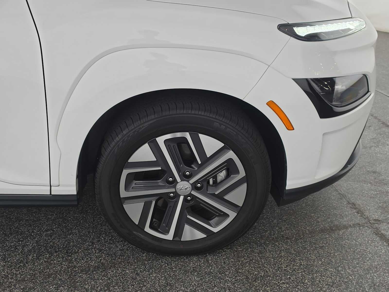 2023 Hyundai Kona Electric SE