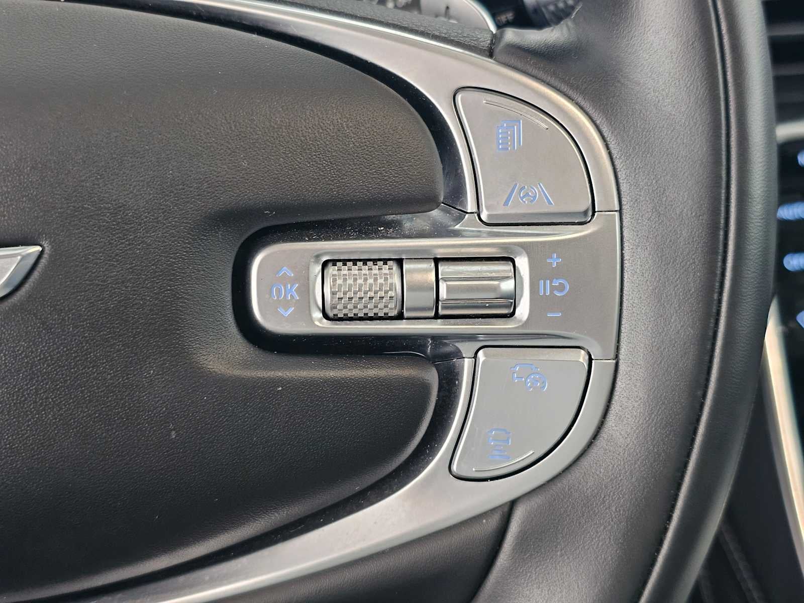 2023 Genesis GV80 Advanced +