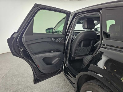 2024 Audi Q4 e-tron Premium Plus