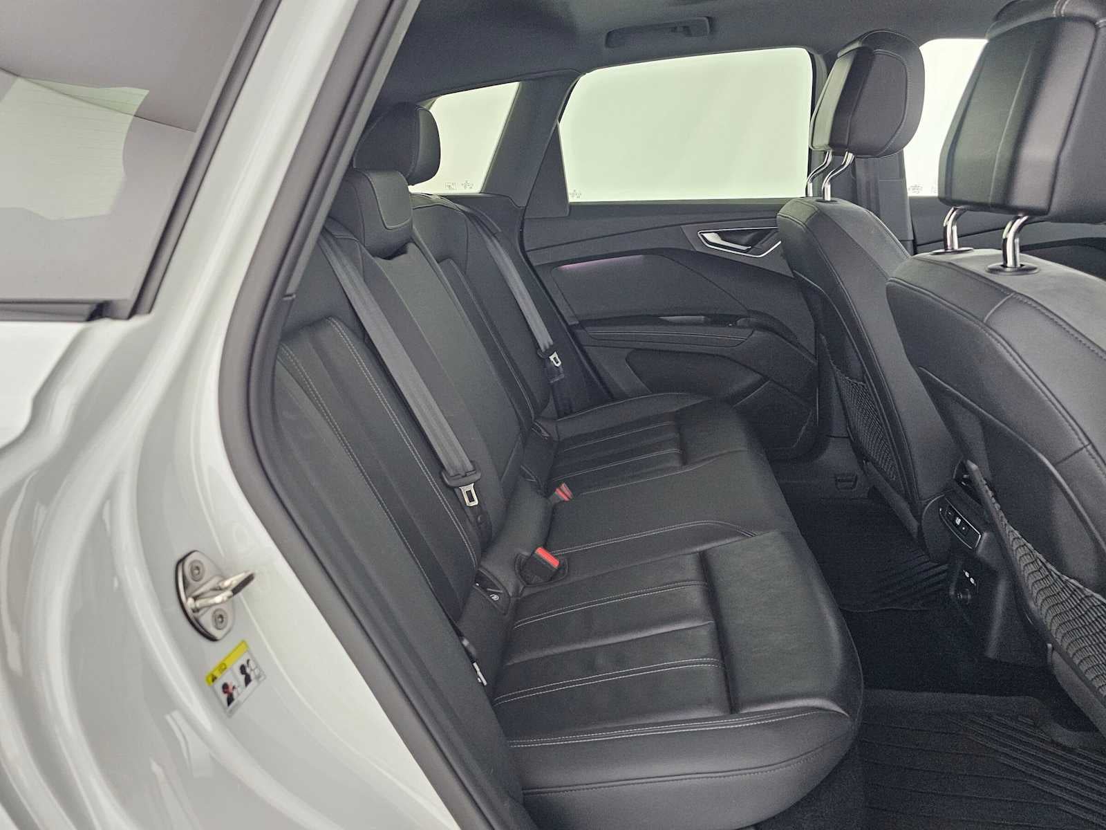 2024 Audi Q4 e-tron Prestige
