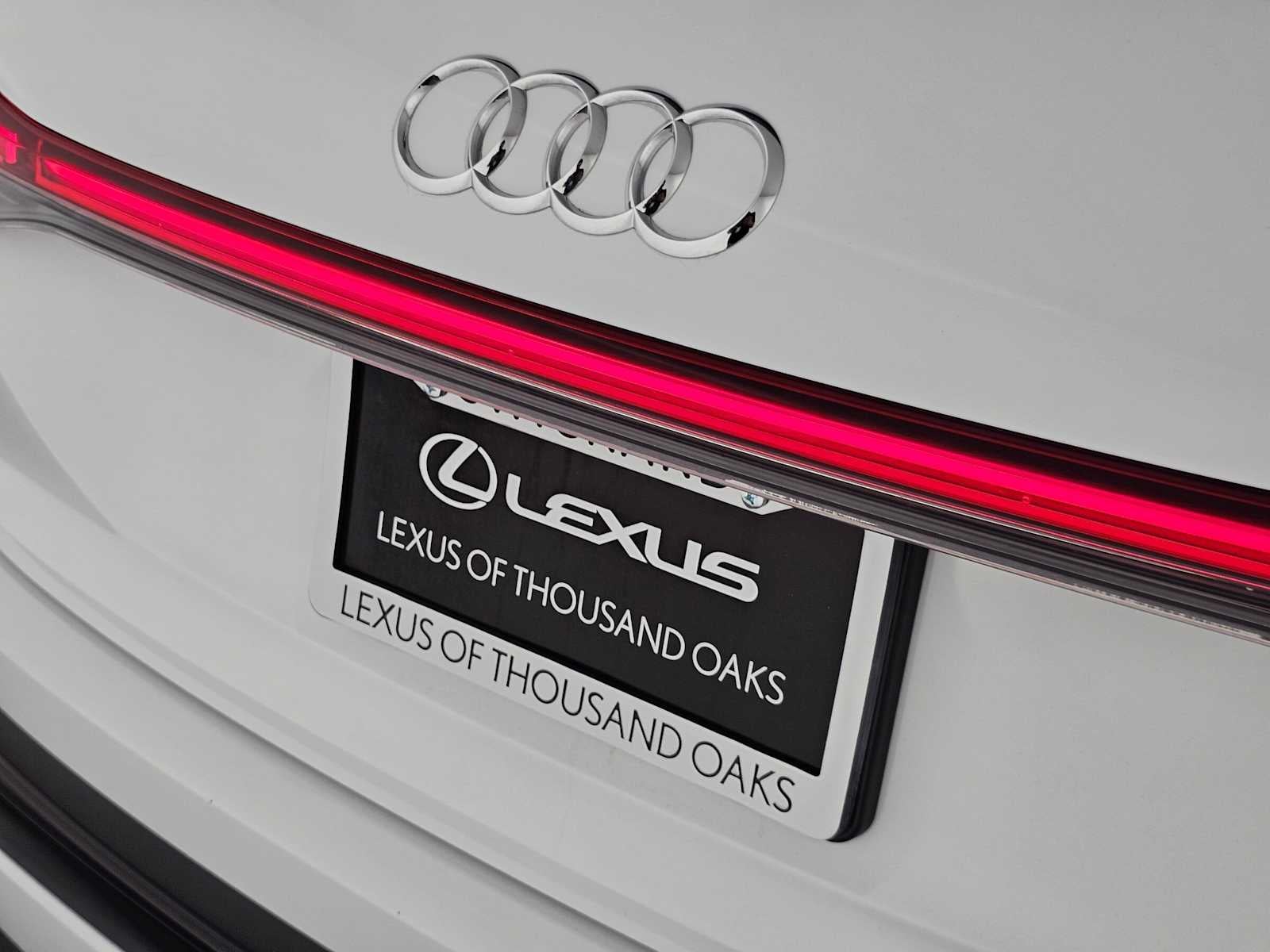 2024 Audi Q4 e-tron Prestige