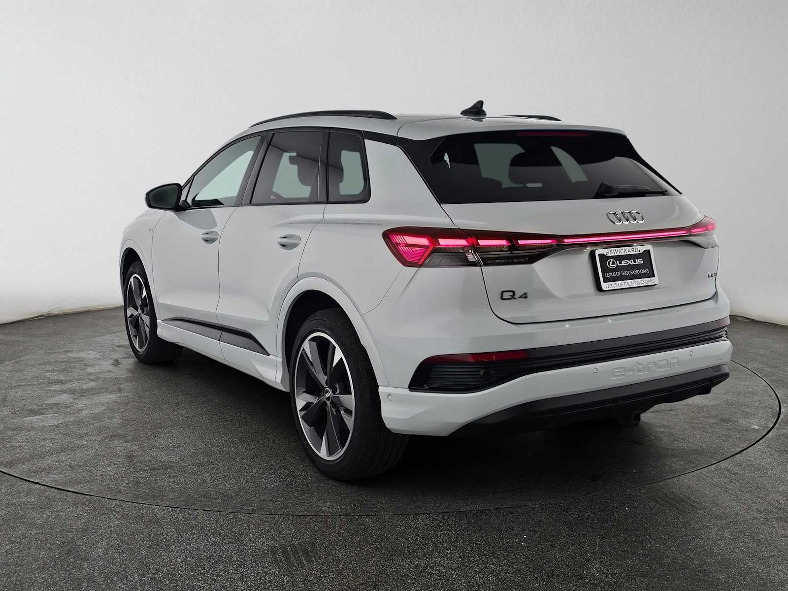 2024 Audi Q4 e-tron Prestige