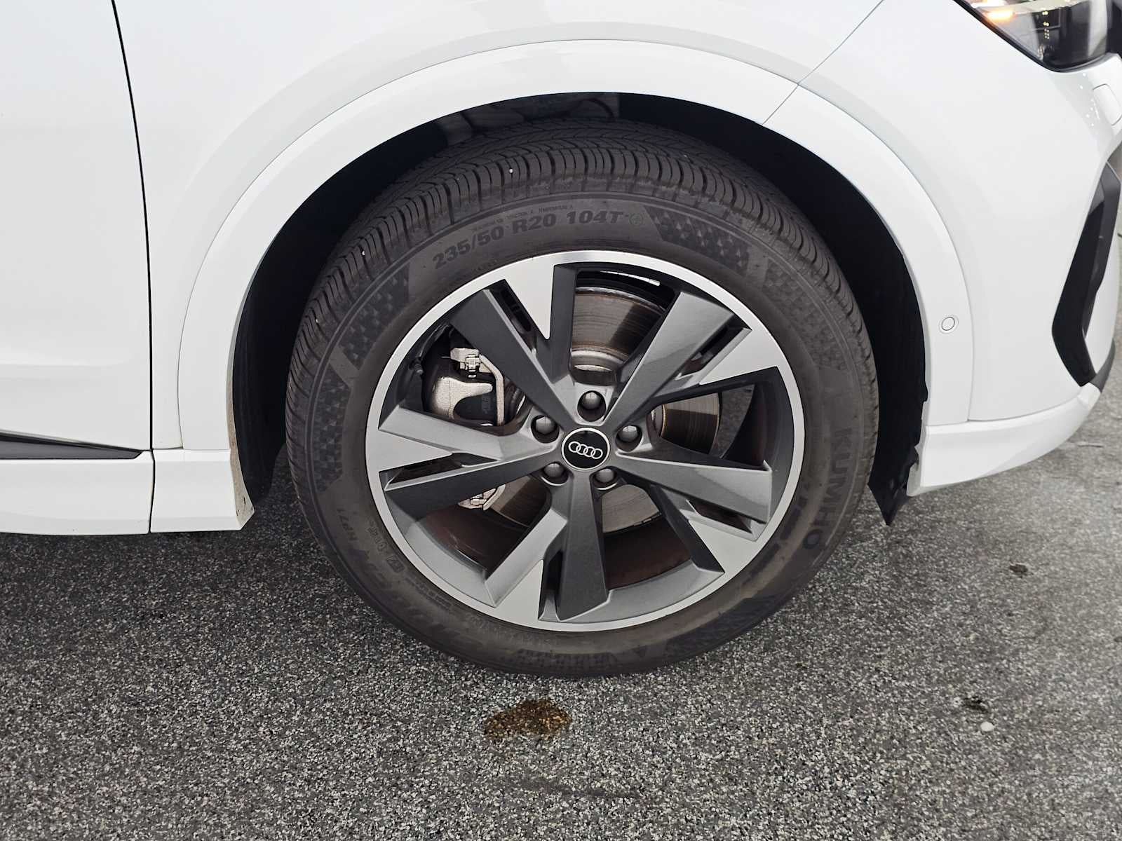2024 Audi Q4 e-tron Prestige