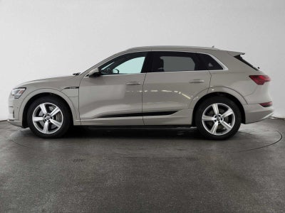 2019 Audi e-tron Prestige