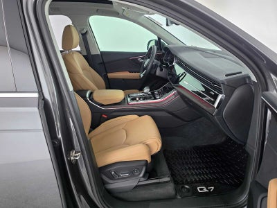 2025 Audi Q7 Prestige
