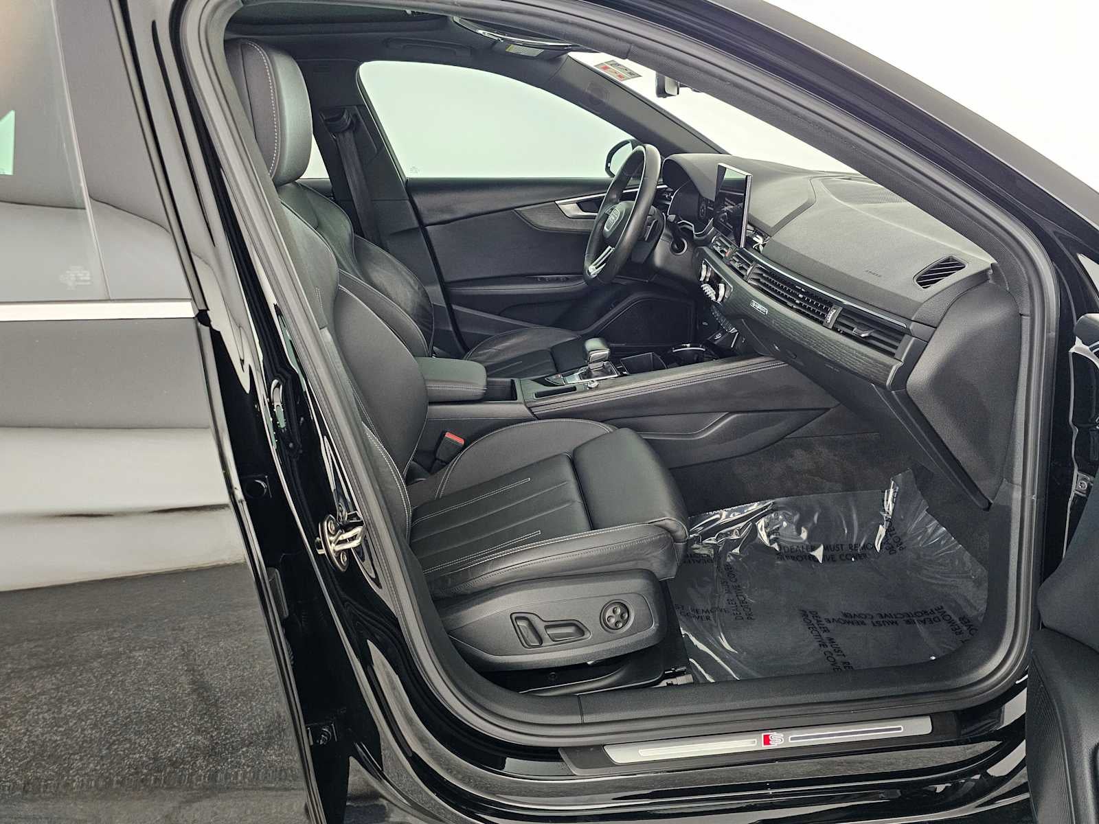 2021 Audi A4 Sedan S line Premium Plus