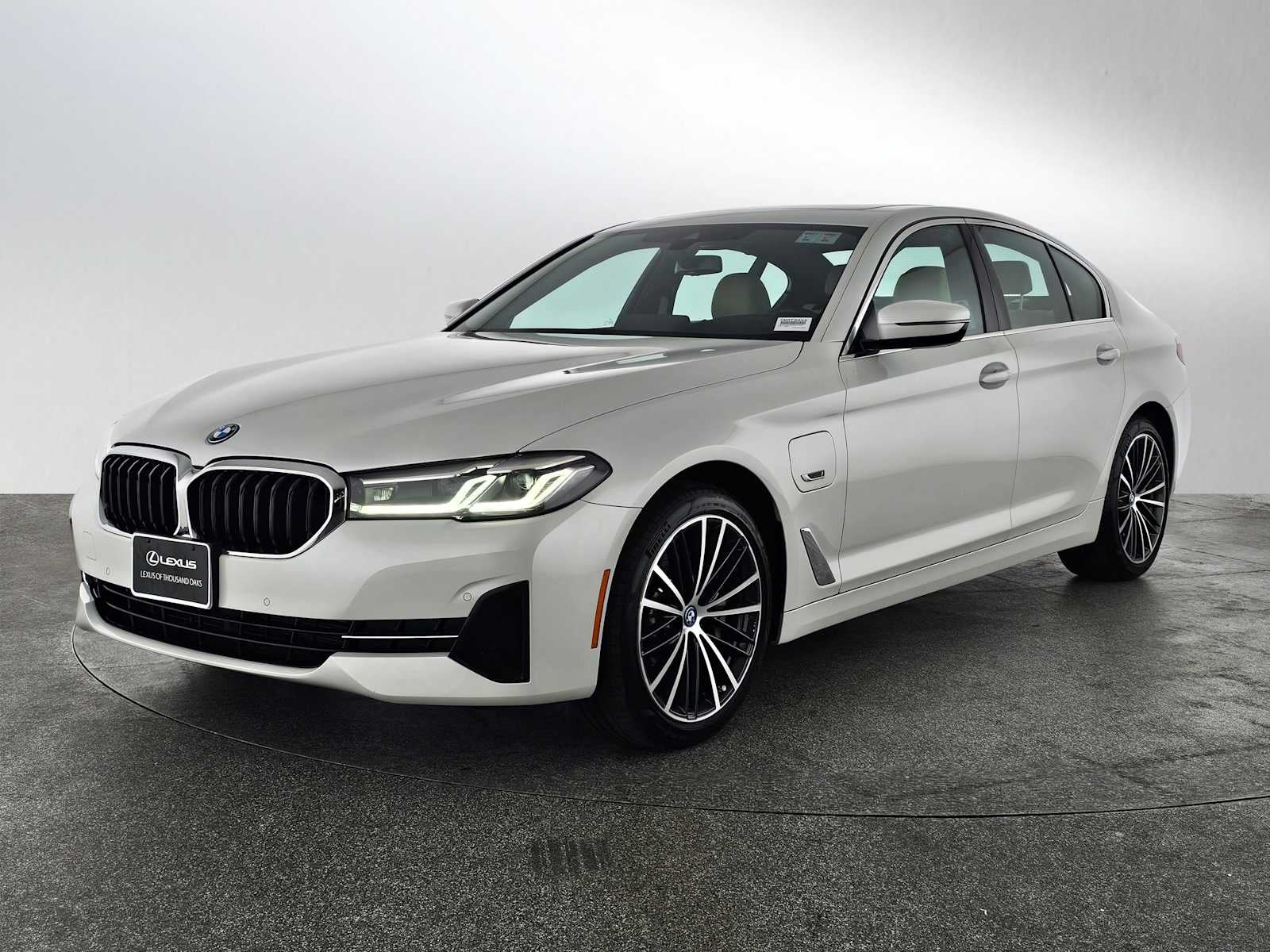 2023 BMW 530e 530e