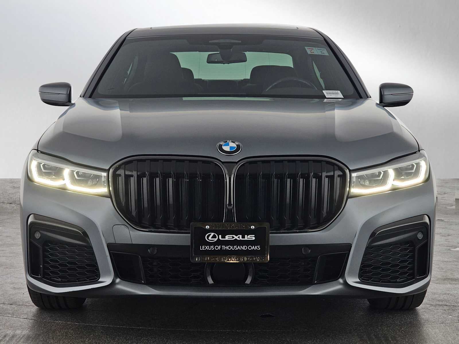 2022 BMW 7 Series 740i