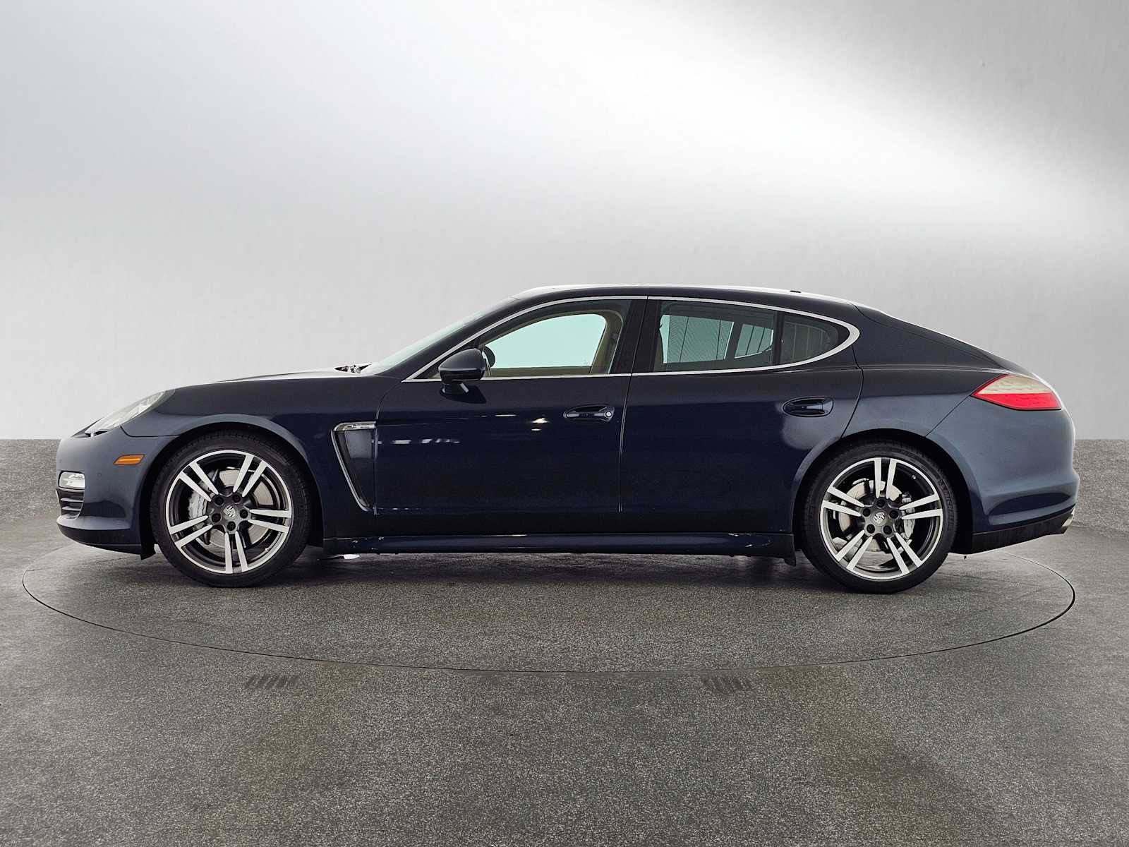 2013 Porsche Panamera 4S